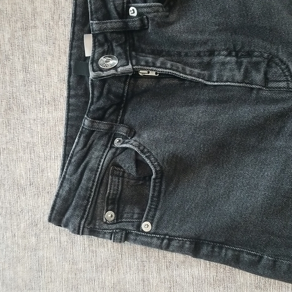 H&M Black Jeans - Picture 2 of 8